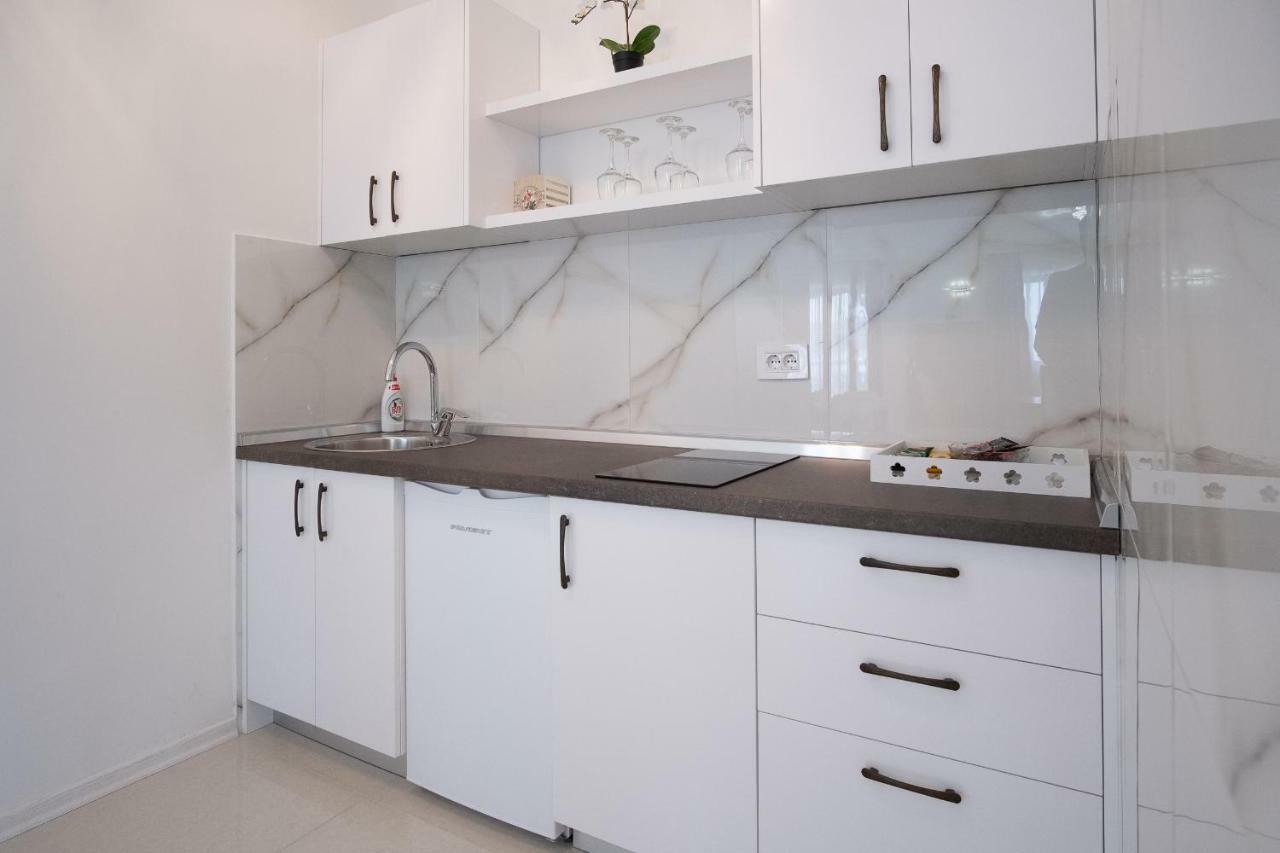 Apartmani Vila Kosa Trebinje Eksteriør billede